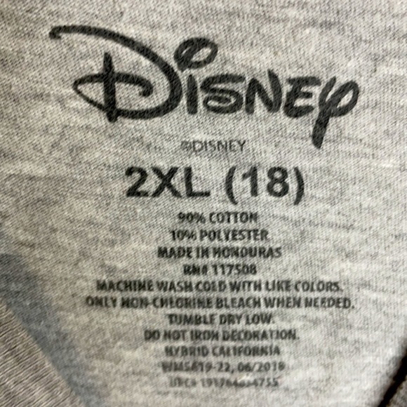 DISNEY | DISNEY KIDS SIZE (XXL 18) MICKEY MOUSE GRAY T-SHIRT. - Picture 2 of 4